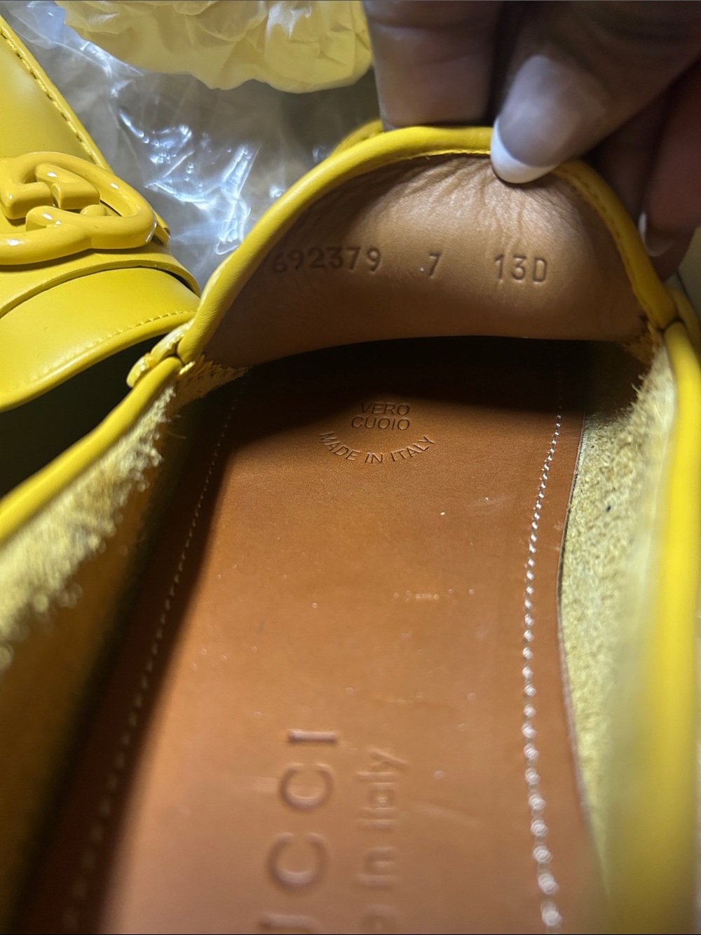 Gucci New Luxury Yellow Loafers. Excellent for Summer - Picture 4 of 11